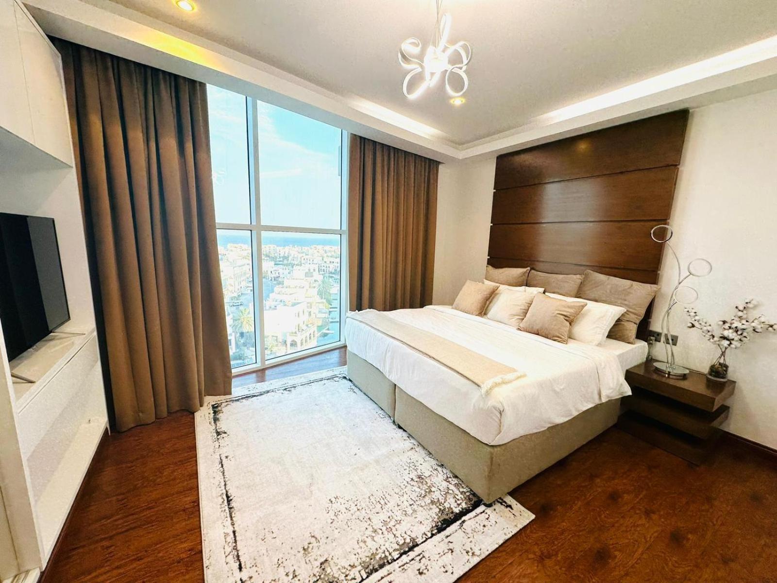 Saxophone Suites Muharraq Exterior foto
