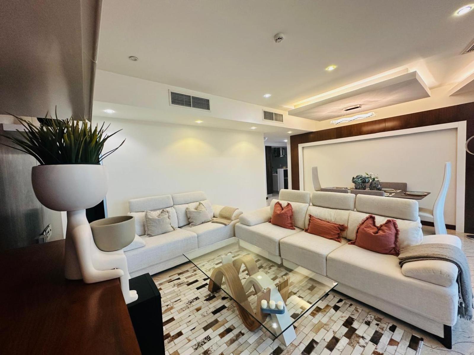 Saxophone Suites Muharraq Exterior foto